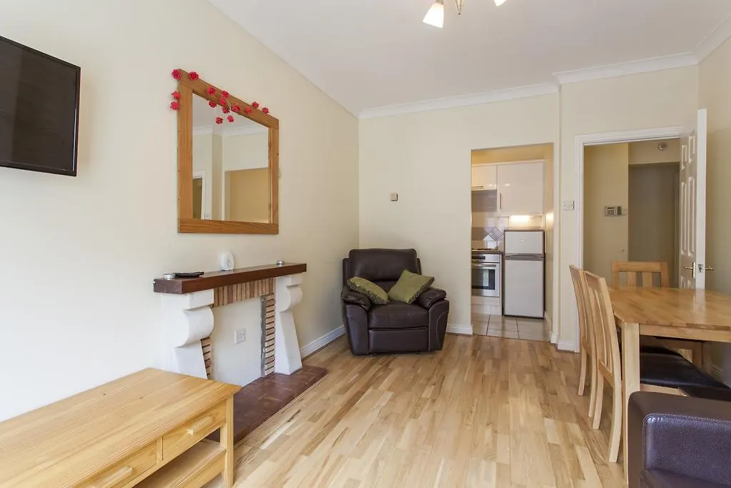 Tara Street Apartment- Dublin City Centre Ireland